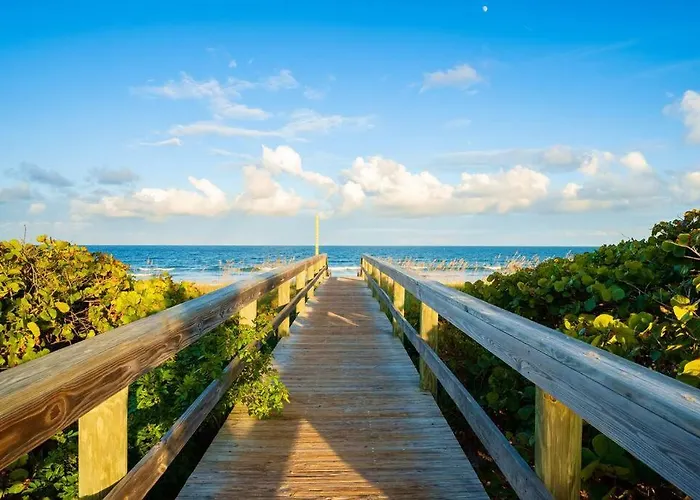 Sparkling 2Bed 1Bath Beach Home - Unit 214