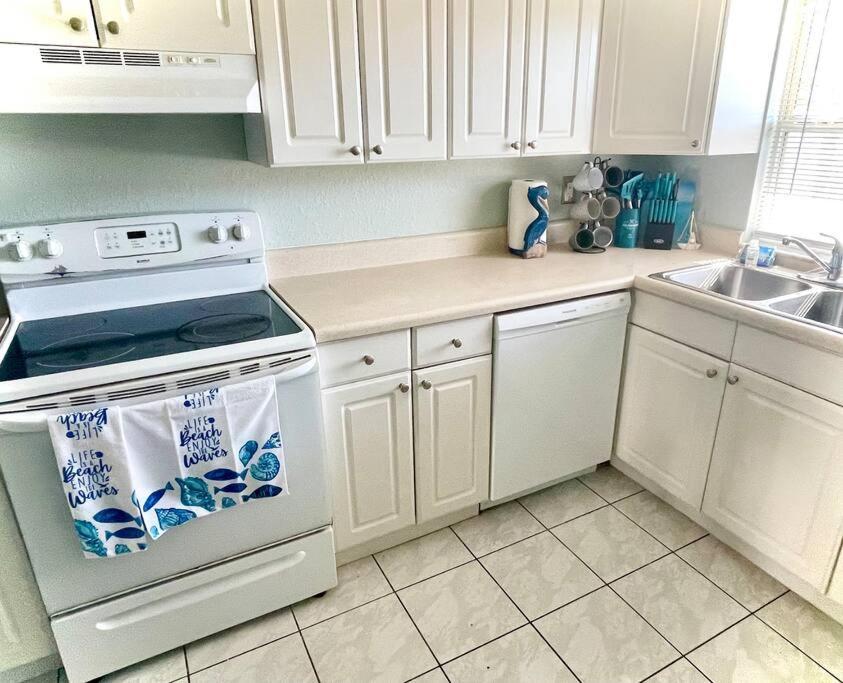 Holiday home Sparkling 2bed 1bath - Unit 214 Cocoa Beach